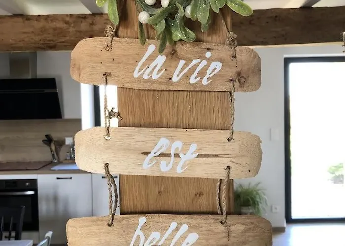 Gite la selve d'autan Hébergement de vacances *